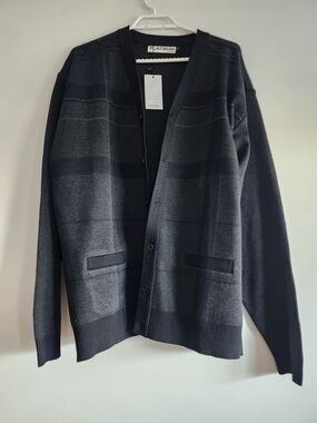 Men's Black & Charcoal Plaid Button-Front Cardigan Sweater
